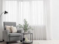 ¿Cortinas o estores? Descubre la mejor opción para cada espacio